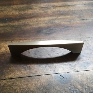 Brushed Nickel Dresser Cabinet Handle Pulls Set of 10 New in Box